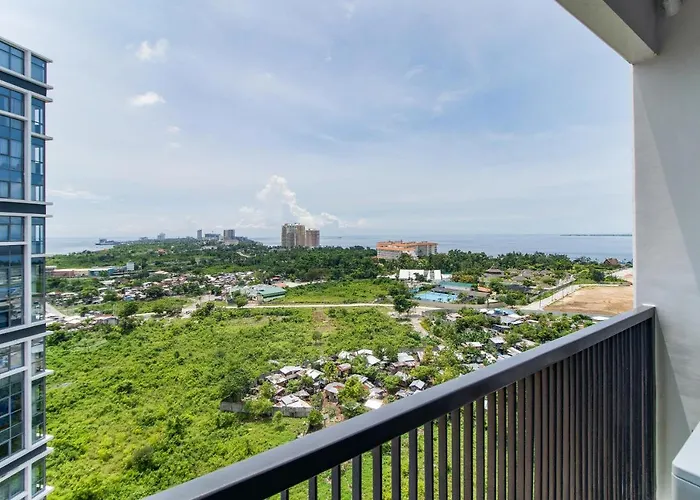 Omp 15c-t2, Seaview, Pool & Access, Near Airport, Fast Wi-fi, Netflix Punta Engano (Mactan)
