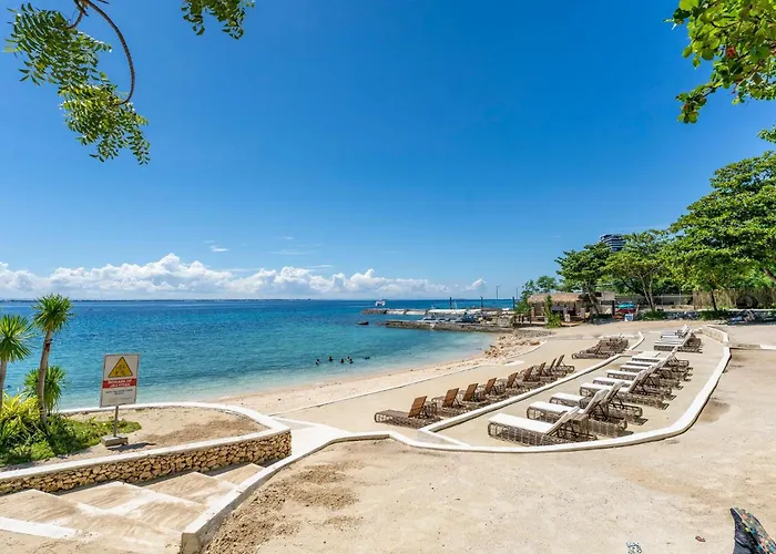 Omp 15c-t2, Seaview, Pool & Access, Near Airport, Fast Wi-fi, Netflix Apartment